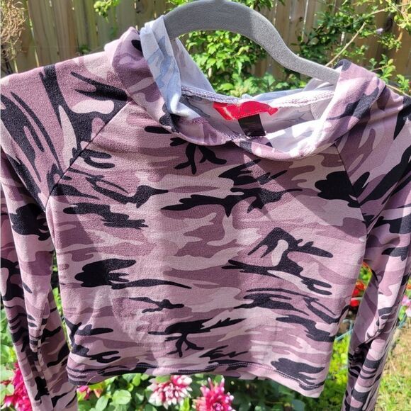Womens Camouflage Top  - Picture 3 of 9